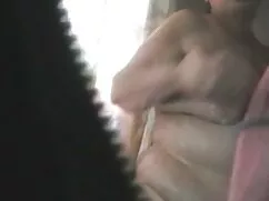 به آرامی, سوراخ صورت ...