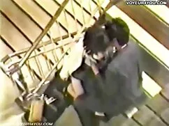 یک معلم علاقه مند به ...