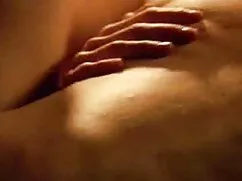 گسترش یک دختر سکس خو ...
