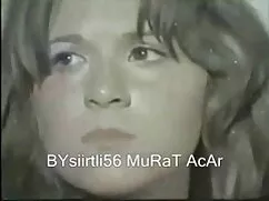 دختر کوچک ، درمان مع ...